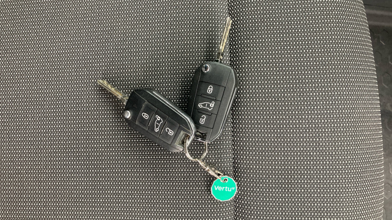 Peugeot Partner Standard Diesel 1000 1.5 BlueHDi 100 Asphalt Van